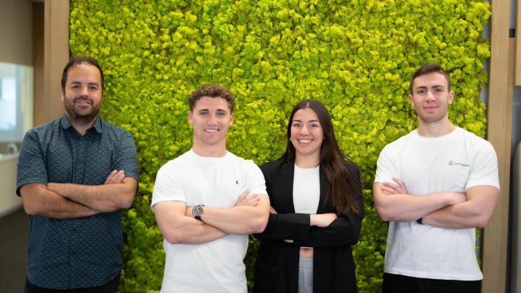 Parte del equipo de Cocopool