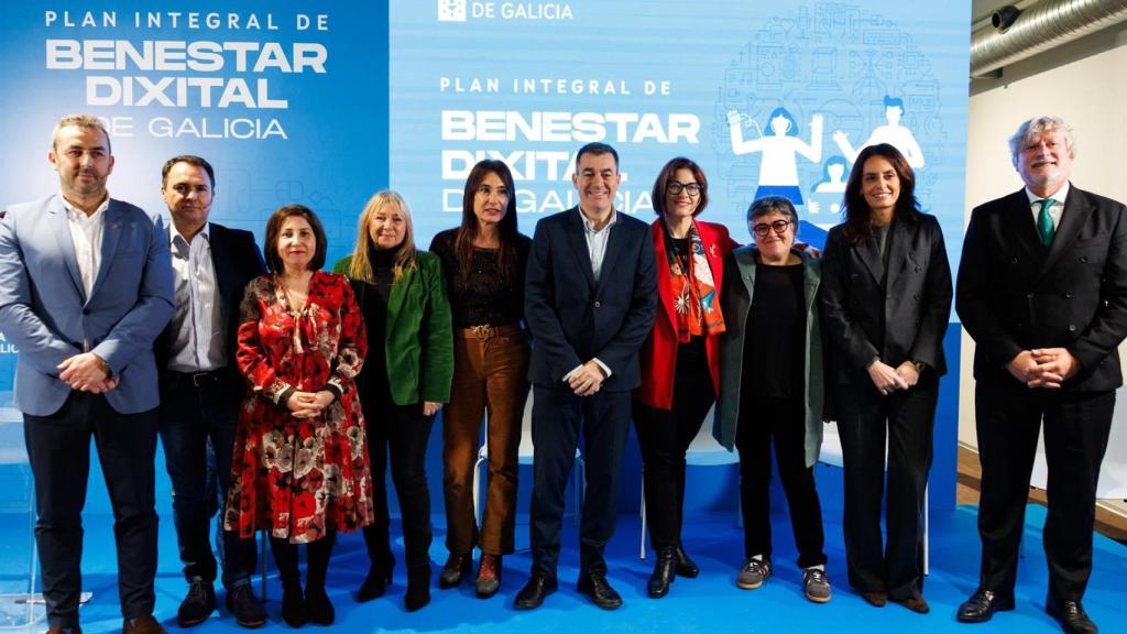 Acto de presentación del nuevo plan de bienestar digital en Santiago