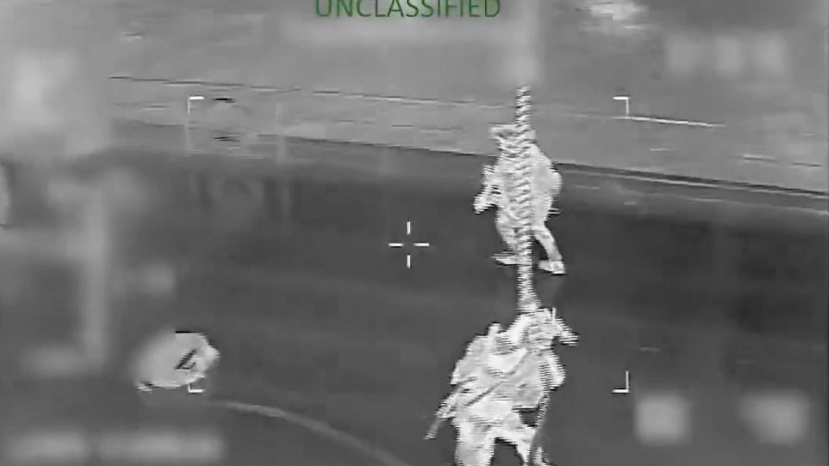 La Guardia Costera de Estados Unidos intercepta y aborda al petrolero Veronica en el Caribe.