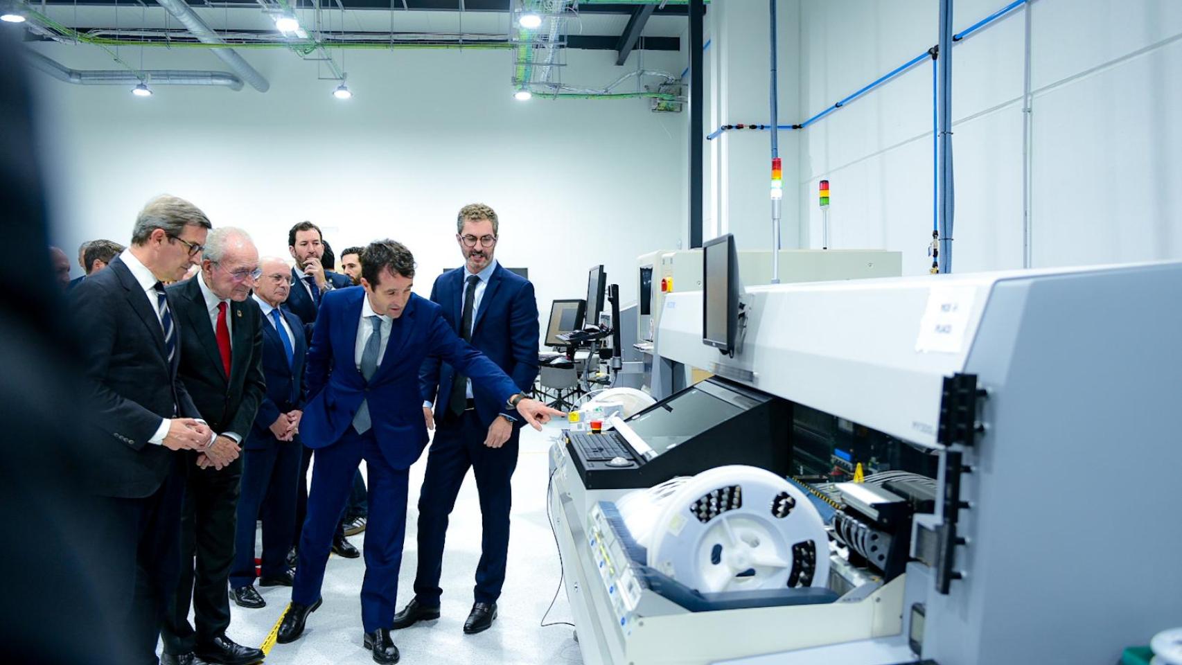 Un momento de la inaguración del centro tecnológico de Indra en Málaga.