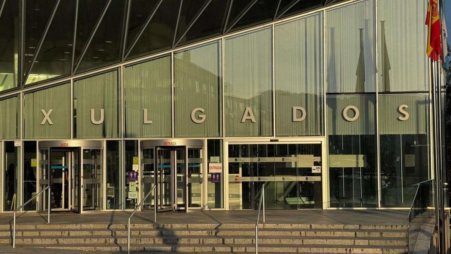 Edificio de los Juzgados en Ourense.