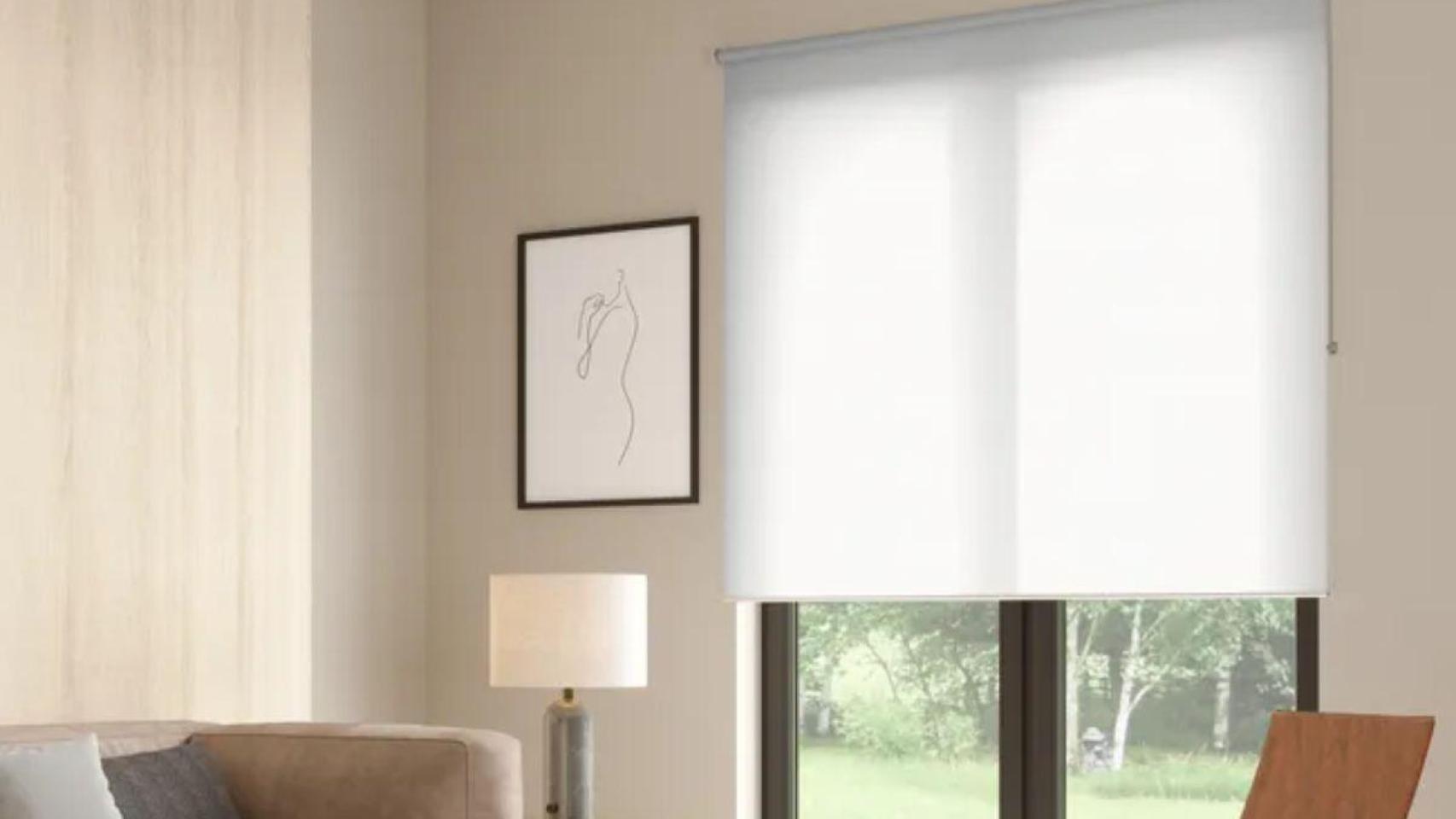Adiós a las cortinas: el estor enrollable que te da privacidad y deja pasar la luz se cuela en las tendencias de 2026