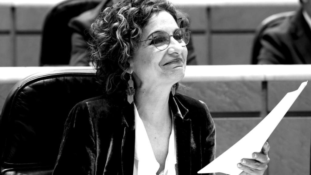 La vicepresidenta primera y ministra de Hacienda, María Jesús Montero.