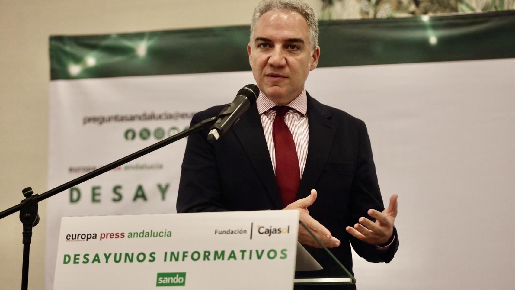 Elías Bendodo en un momento de su intervención en Málaga.