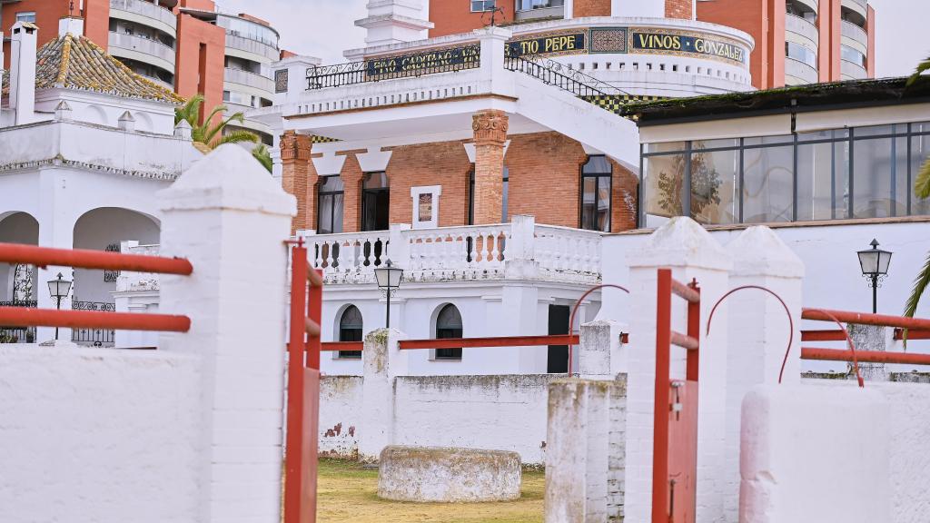 Instalaciones de la Venta de Antequera para acoger el manifiesto de los toros la próxima Feria de Abril.