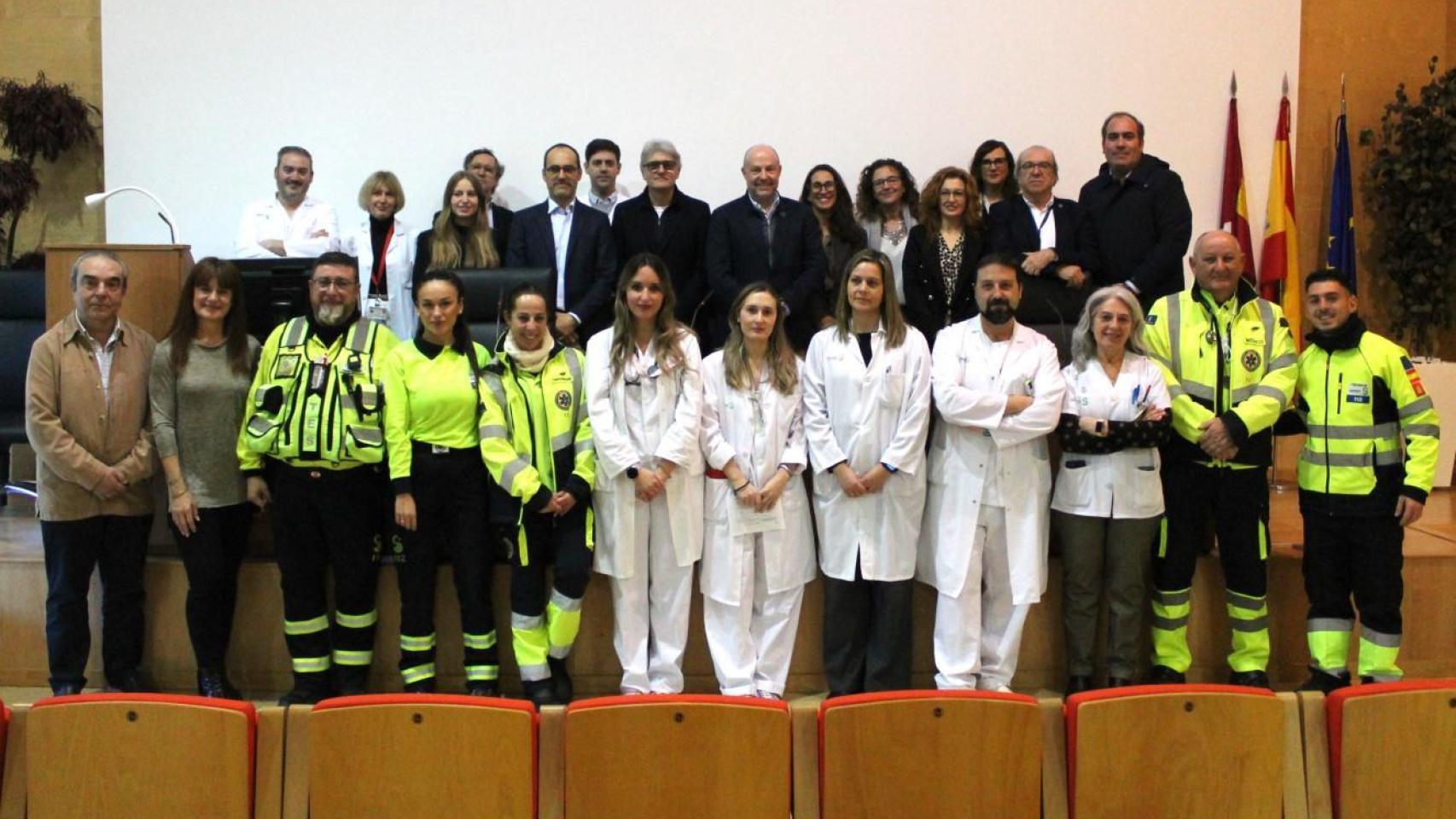 Profesionales que han participado en el simulacro de Teleictus en Almansa.