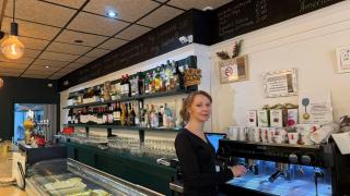 Natalia, propietaria del bar Ucramaña.