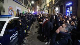 Protestas por el 'desalojo' de Málaga Acoge de una de sus sedes.