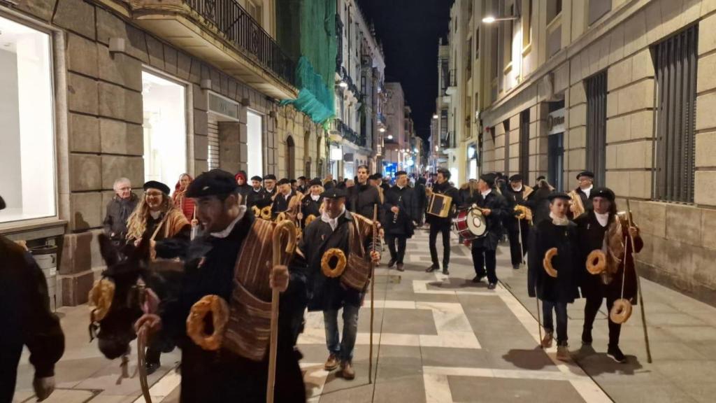 Cofradía del Cencerro por las calles de Zamora