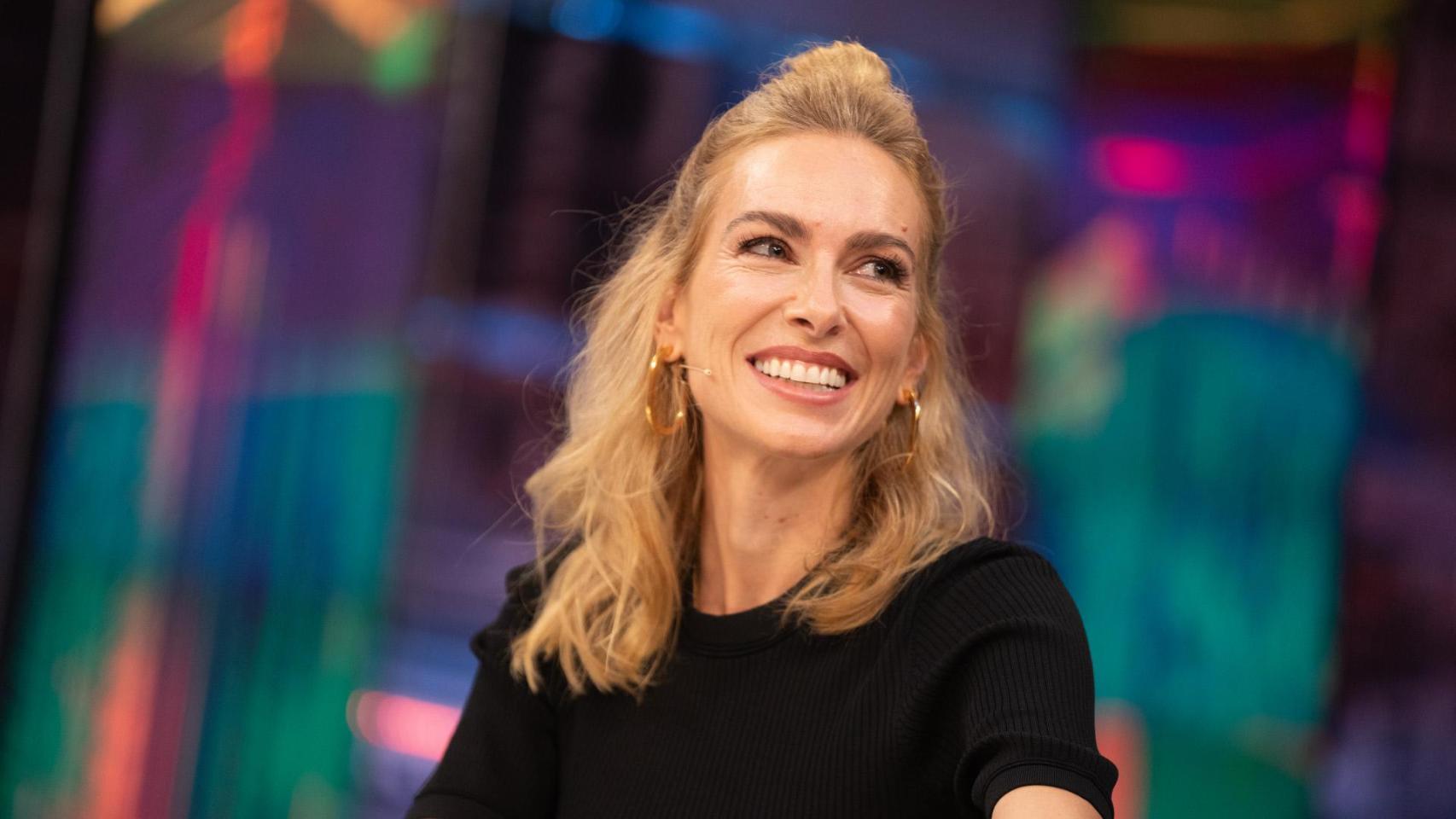 Kira Miró, en la presentación de 'Machos alfa'.