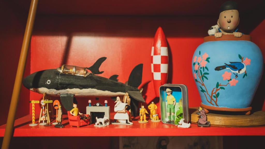 Detalle de una de las baldas del museo.