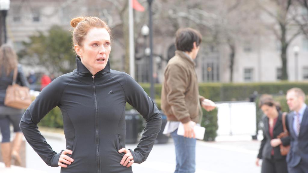 En muchas ocasiones la práctica de ejercicio no evita seguir pensando en obligaciones. En la imagen, otro 'frame' de 'Siempre Alice' (Sony Pictures Classics, 2014).