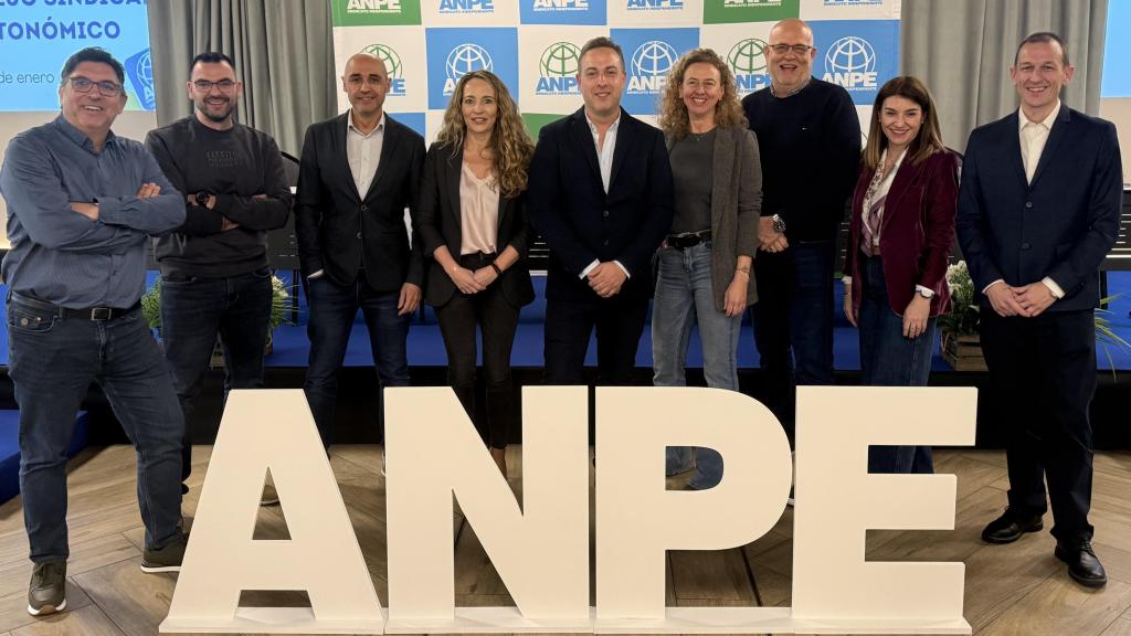 Foto del equipo que acompañará al presidente Martín Navarro en esta nueva etapa.