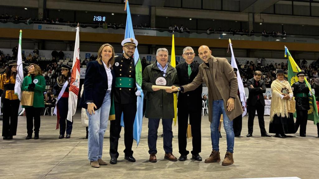 La rondalla Atios de O Porrtiño (Pontevedra) gana el concurso anual, con récord de asistencia