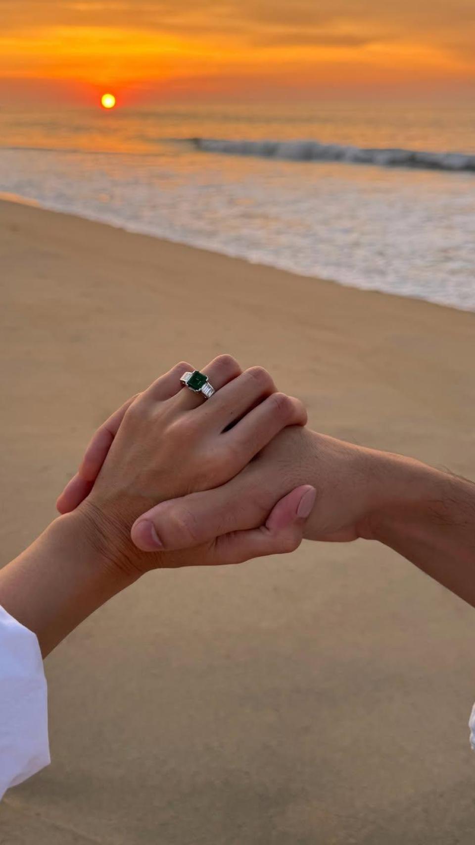 Mery Turiel ha anunciado sus planes de boda a través de las redes sociales.