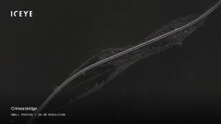 Puente de Crimea captado por un satélite de ICEYE