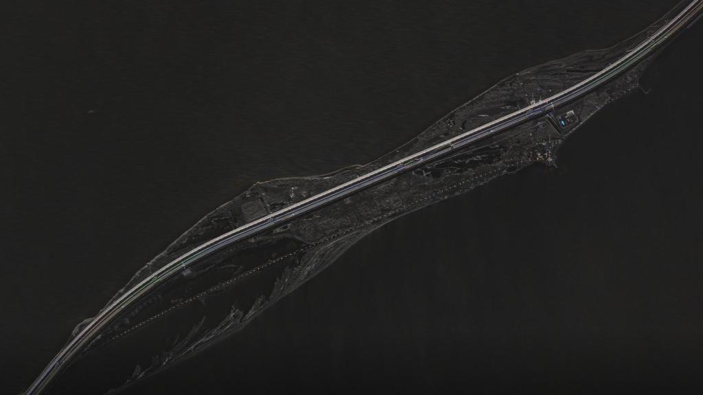 Puente de Crimea captado por un satélite de ICEYE