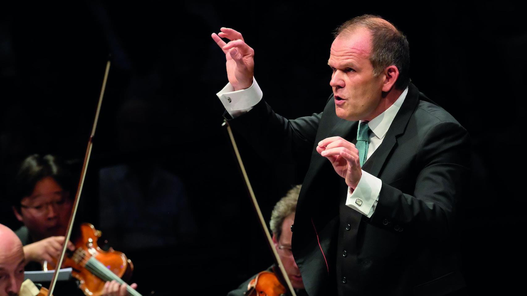 El director francés François-Xavier Roth. Foto: Mark Allen