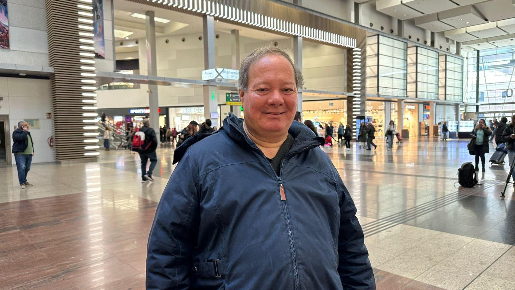 José Luis García, viajero afectado por la cancelación de trenes en Málaga.