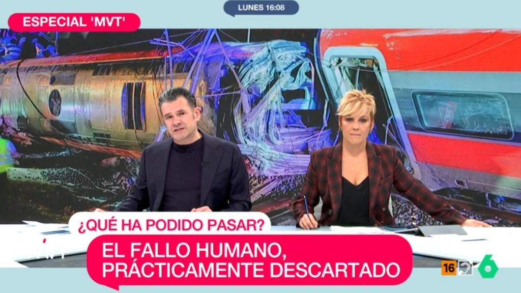 Iñaki López y Cristina Pardo, en el especial de 'Más vale tarde' de este lunes.