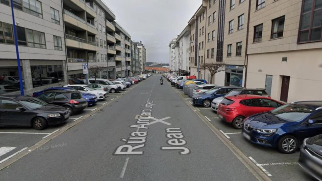 Calle Amparo López Jean, en A Corveira.