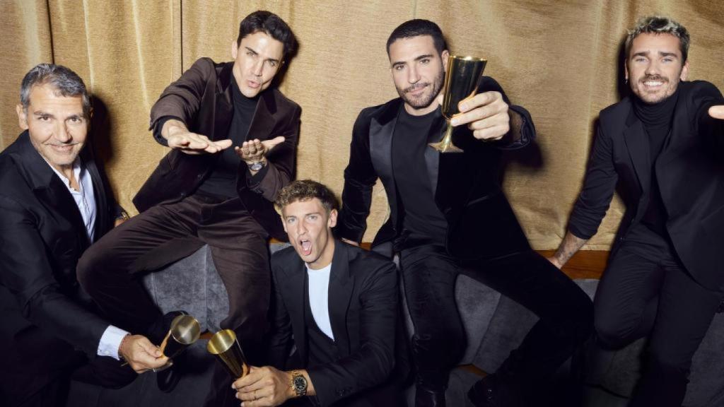 Paco Roncero, Miguel Ángel Silvestre, Álex González, Marcos Llorente y Griezmann estuvieron desde la apertura de Rhudo, hasta que abandonaron el restaurante hace un año.