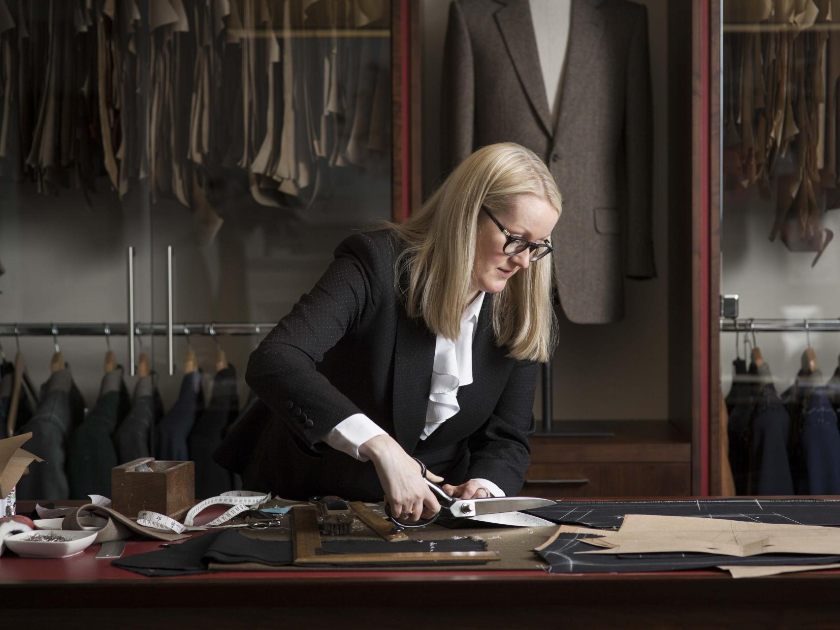 Kathryn Sargent en su taller londinense.