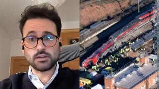 Montaje con Pedro Santiago, víctima del accidente ferroviario en Adamuz y una imagen del tren de Iryo descarrilado