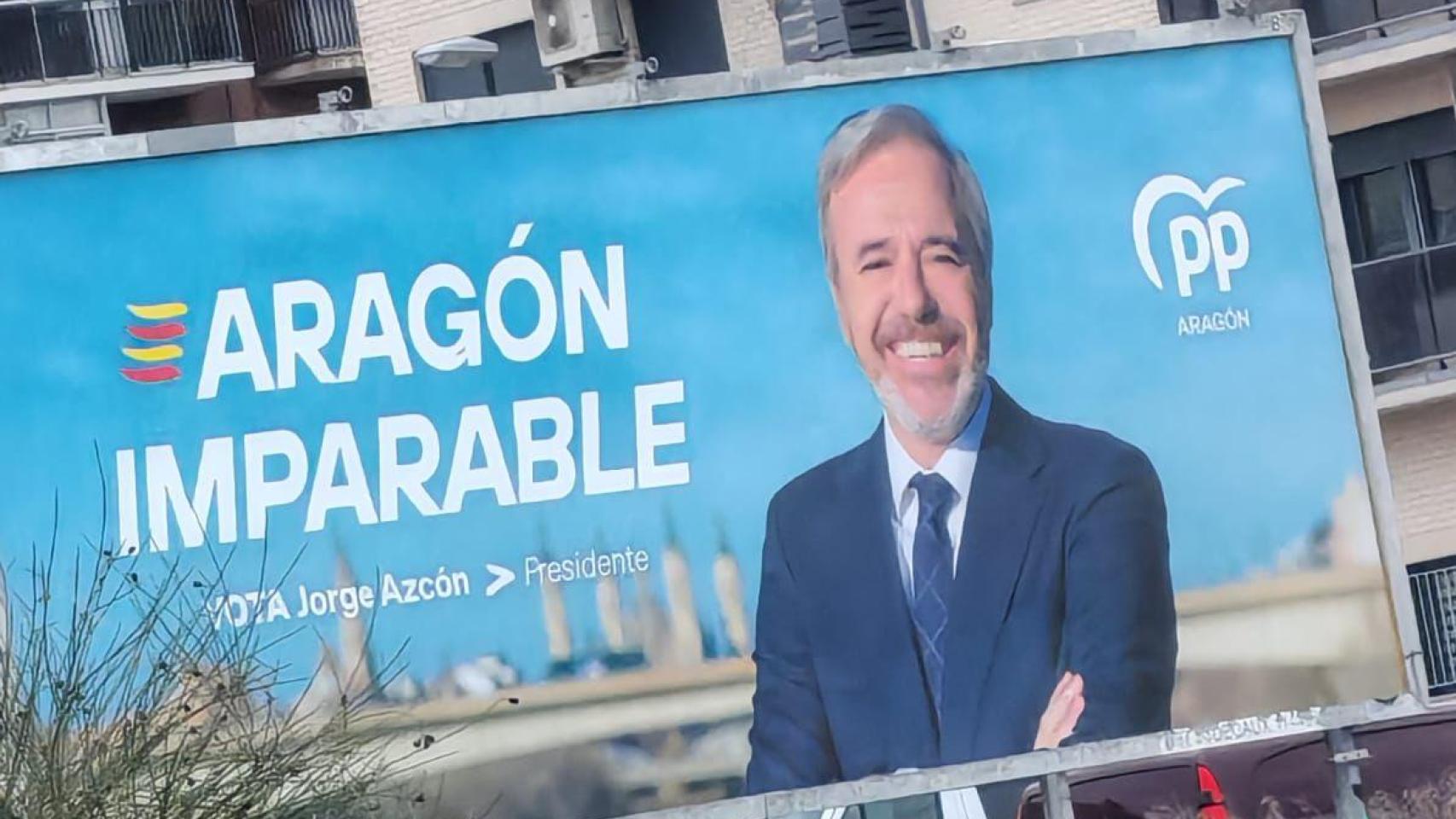 El cartel, en el que se pedía el voto para el PP.