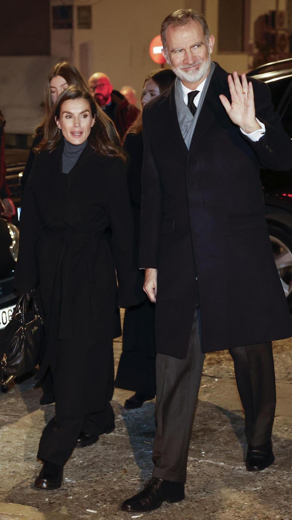 Felipe VI y Letizia en la cena familiar en Atenas.