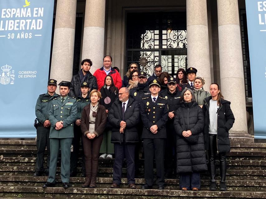 Minuto silencio por las víctimas del accidente ferroviario de Adamuz.