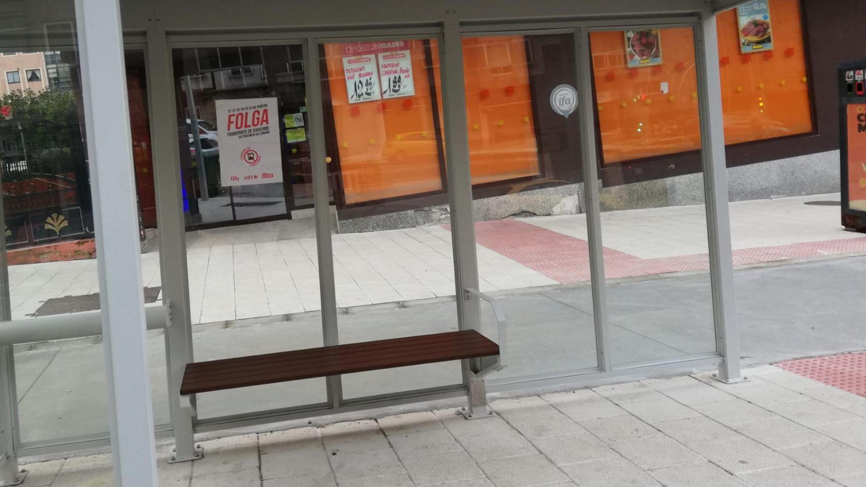 Marquesina inclinada en O Milladoiro, en Ames (A Coruña)