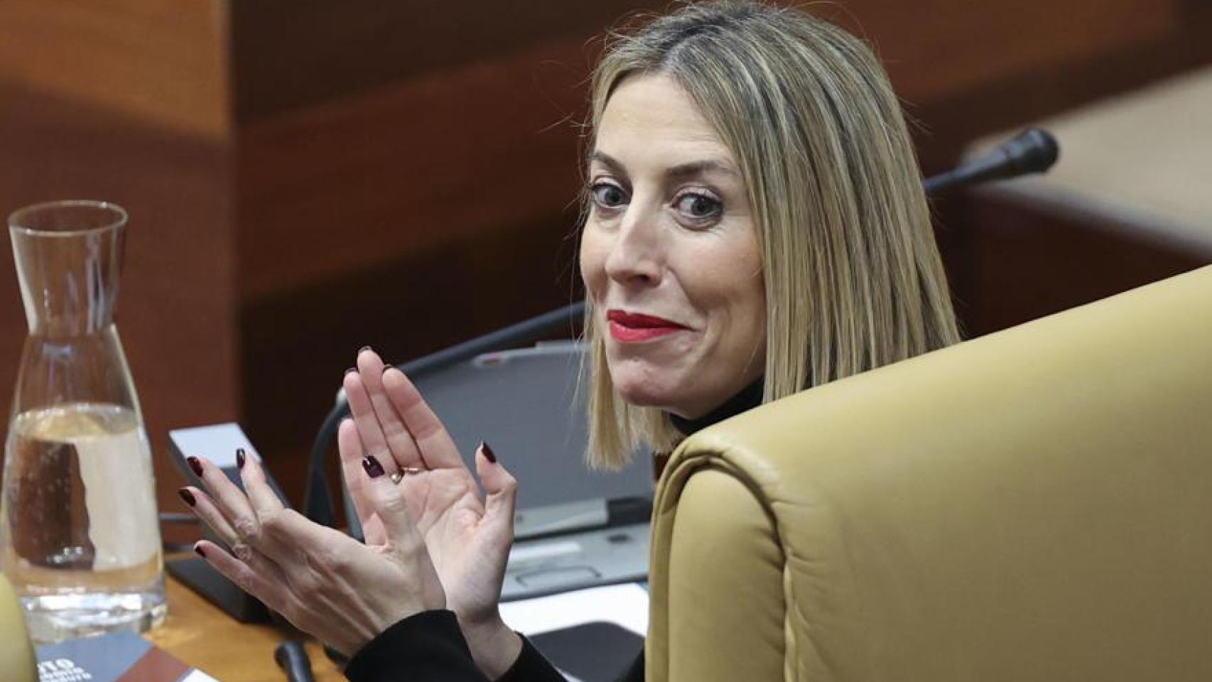 La a presidenta en funciones de Extremadura, María Guardiola, este martes.