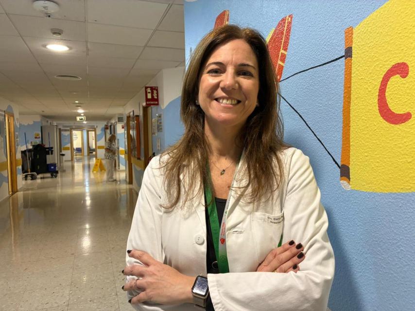 La doctora Elena García, directora médica y coordinadora del plan de catástrofes del Hospital Universitario Reina Sofía de Córdoba.