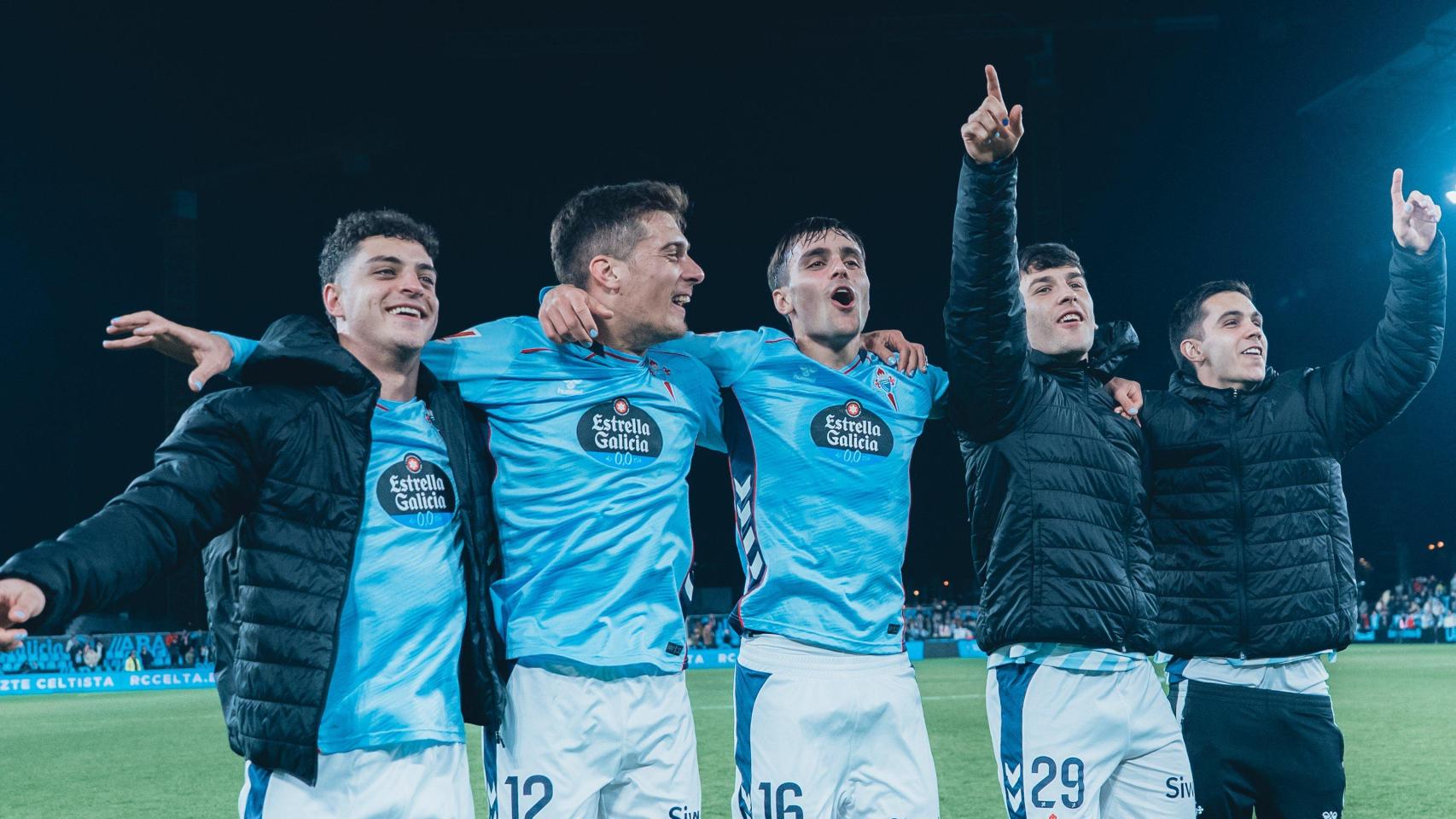 Hugo Álvarez, Manu Fernández, Miguel Román, Yoel Lago y Hugo Sotelo en Balaídos