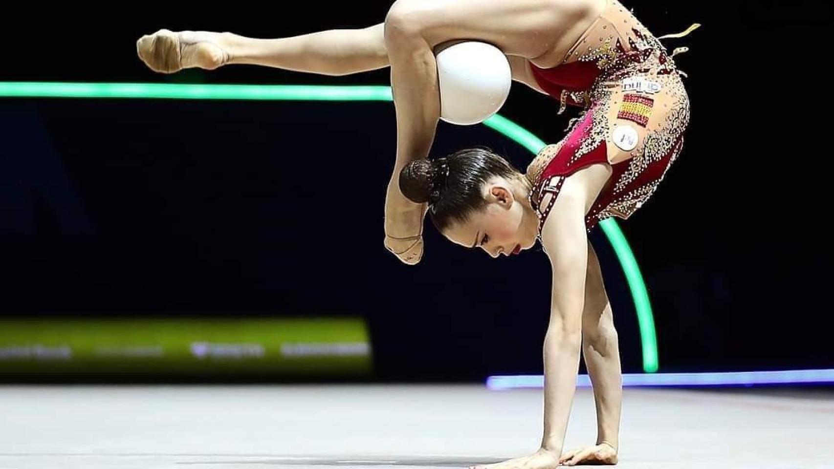 María Añó, gimnasta.