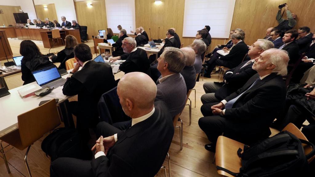Primer día del juicio de la 'Trama eólica' en la Audiencia Provincial de Valladolid