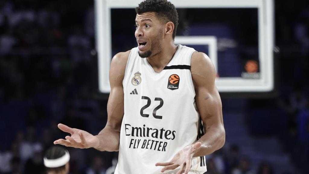 Tavares, durante el partido contra Olimpia Milano.