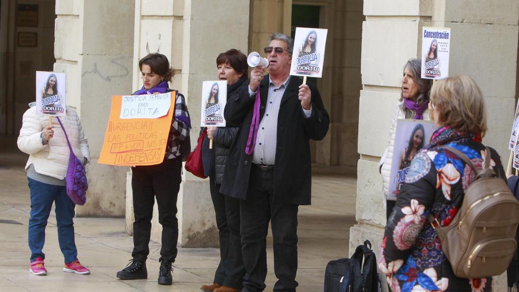 La concentración de familiares y amigos de Dori, el pasado 14 de enero.