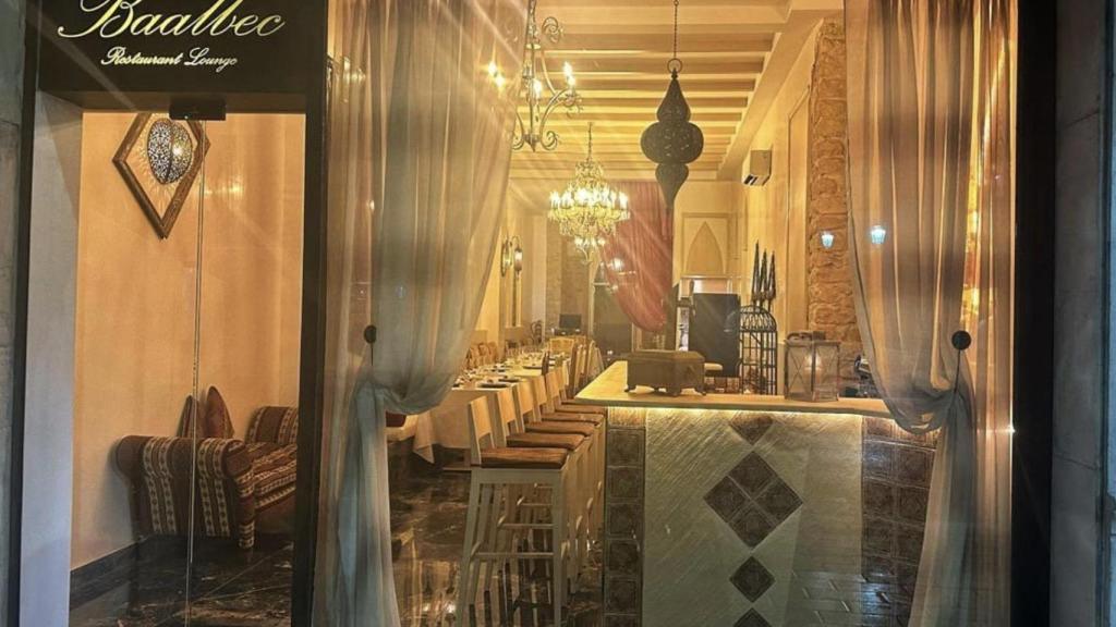 La fachada de Baalbec, el restaurante número uno de España.