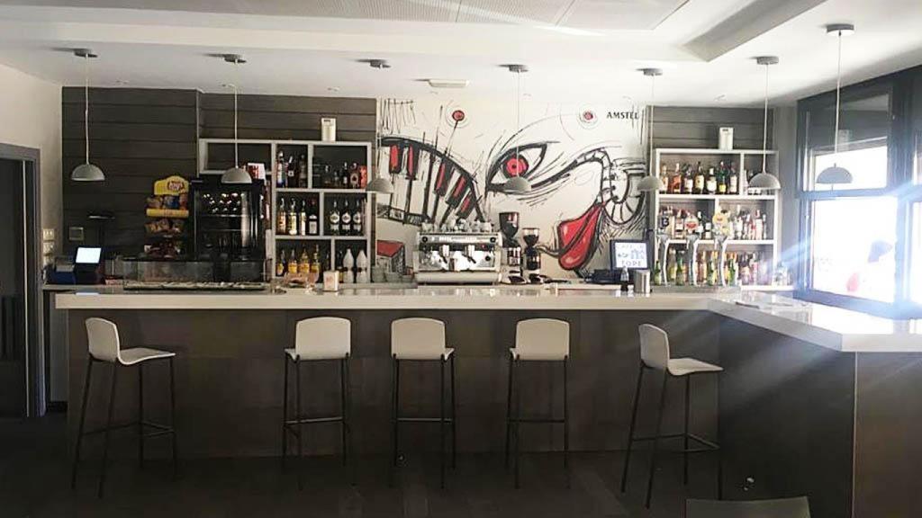 Imagen interior del Bar Tope en Pesquera de Duero.