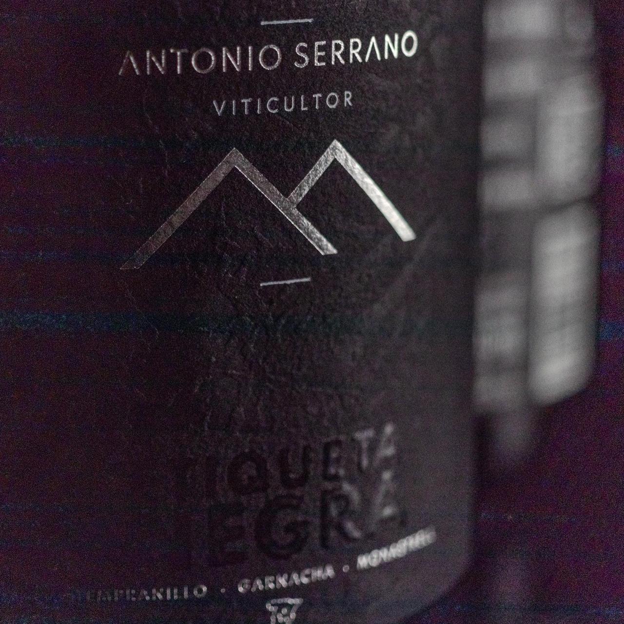 Vino de Antonio Serrano premiado.