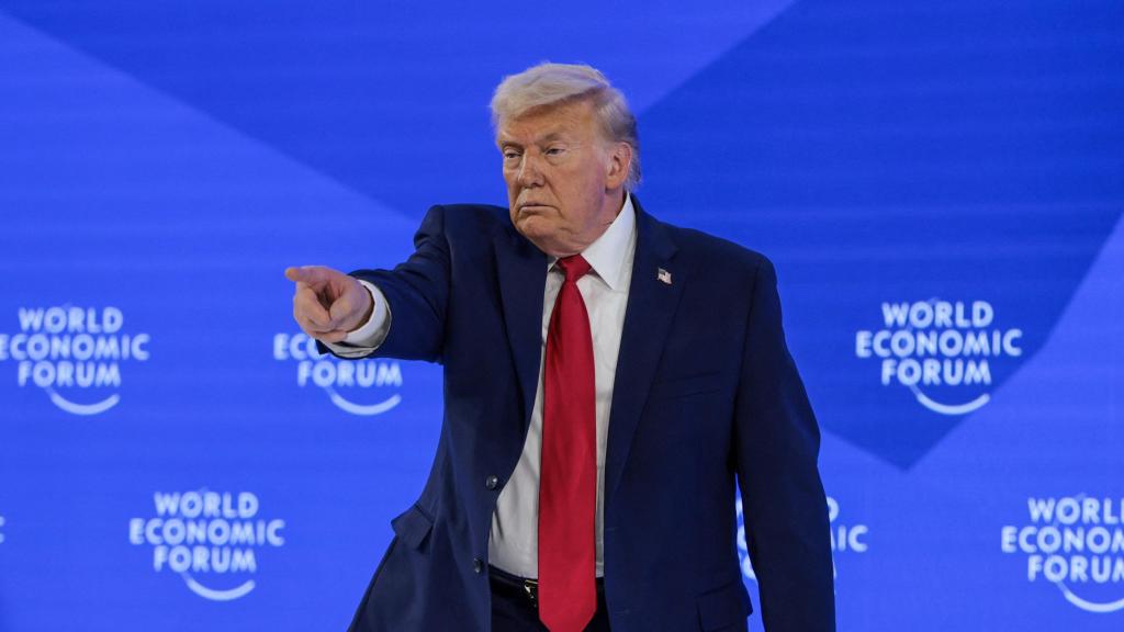 Donald Trump asiste a la 56.ª reunión anual del Foro Económico Mundial (FEM) en Davos.