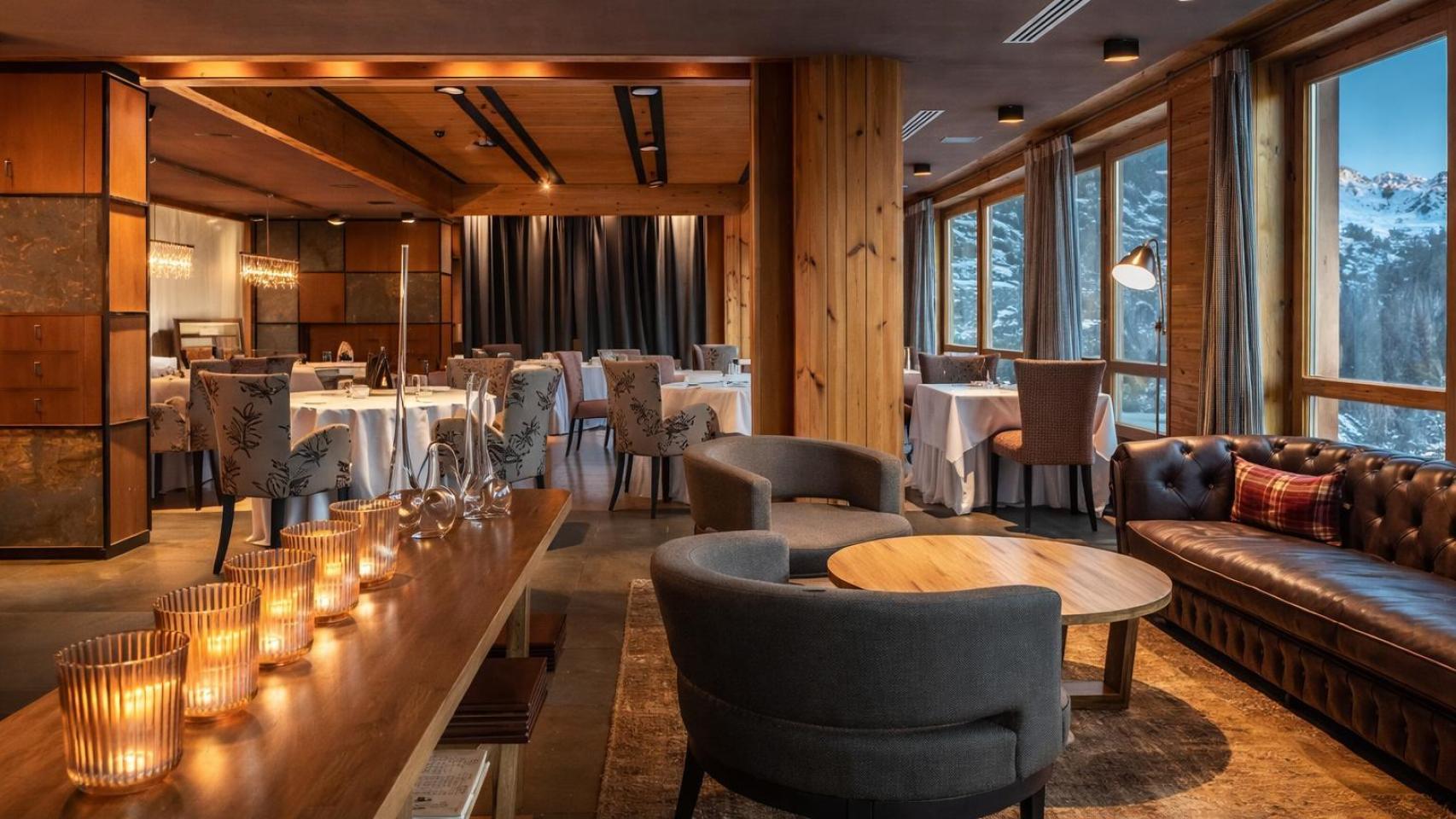 Interior del restaurante Ibaya, con una estrella Michelin.