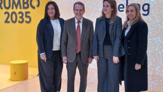 Caballero abre una ronda de contactos con aerolíneas para que Vigo recupere rutas internacionales