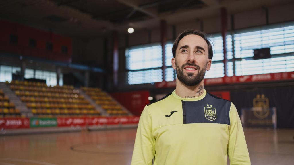 Mario Rivillos, en el pabellón de la Ciudad del Fútbol de Las Rozas.