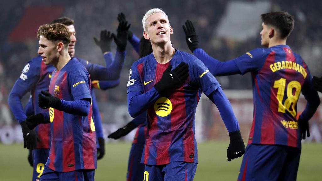Dani Olmo celebra su gol contra el Slavia Praga.