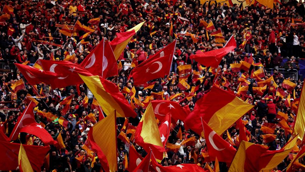 La afición del Galatasaray en la noche de Champions contra el Atlético