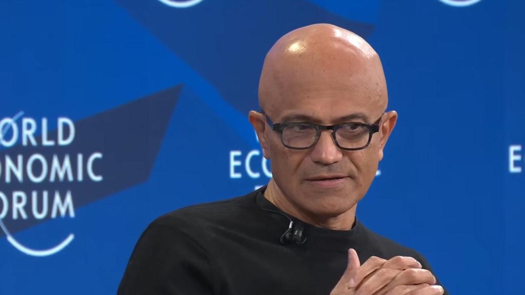 Satya Nadella, CEO de Microsoft, durante el Foro Económico Mundial 2026
