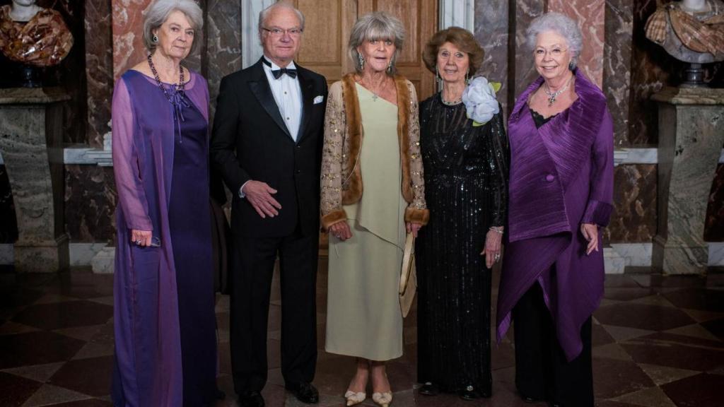 También falleció el rey, con sus hermanas en el 80 cumpleaños de Brígida.